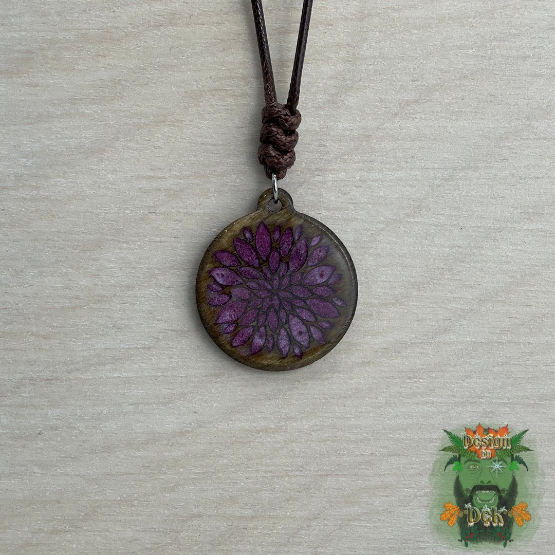 Adjustable Cord Necklace with Wooden Pendant (Pom)