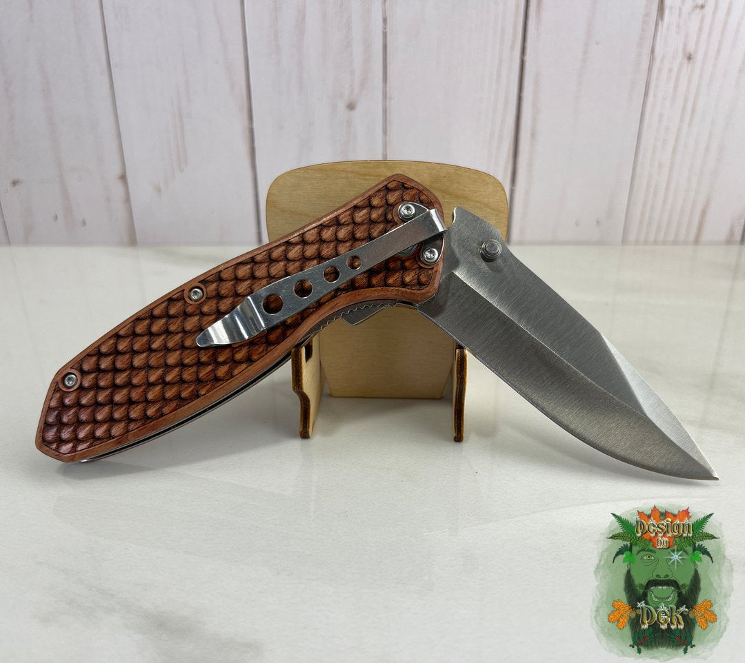 Northwest Trail Pocket Knife, Seeta Wood Handle, 3dScale Engrave